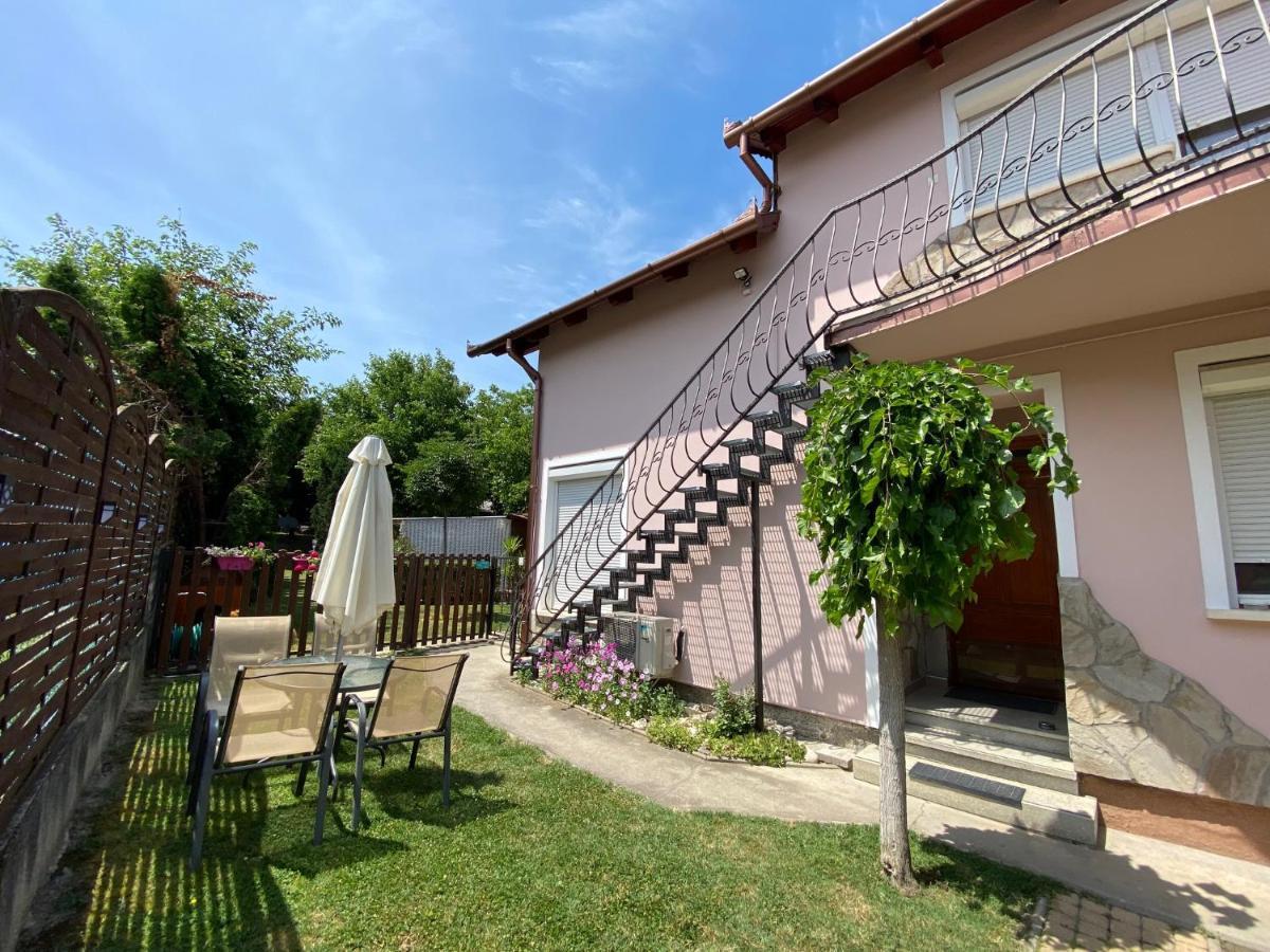 Do-Ti Apartmanhaz Balatonlelle Bagian luar foto