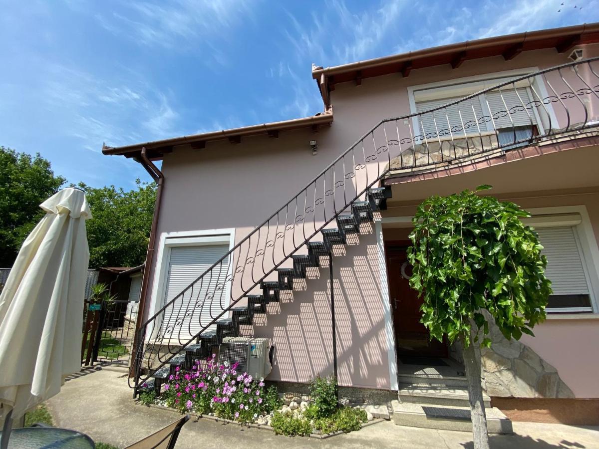 Do-Ti Apartmanhaz Balatonlelle Bagian luar foto