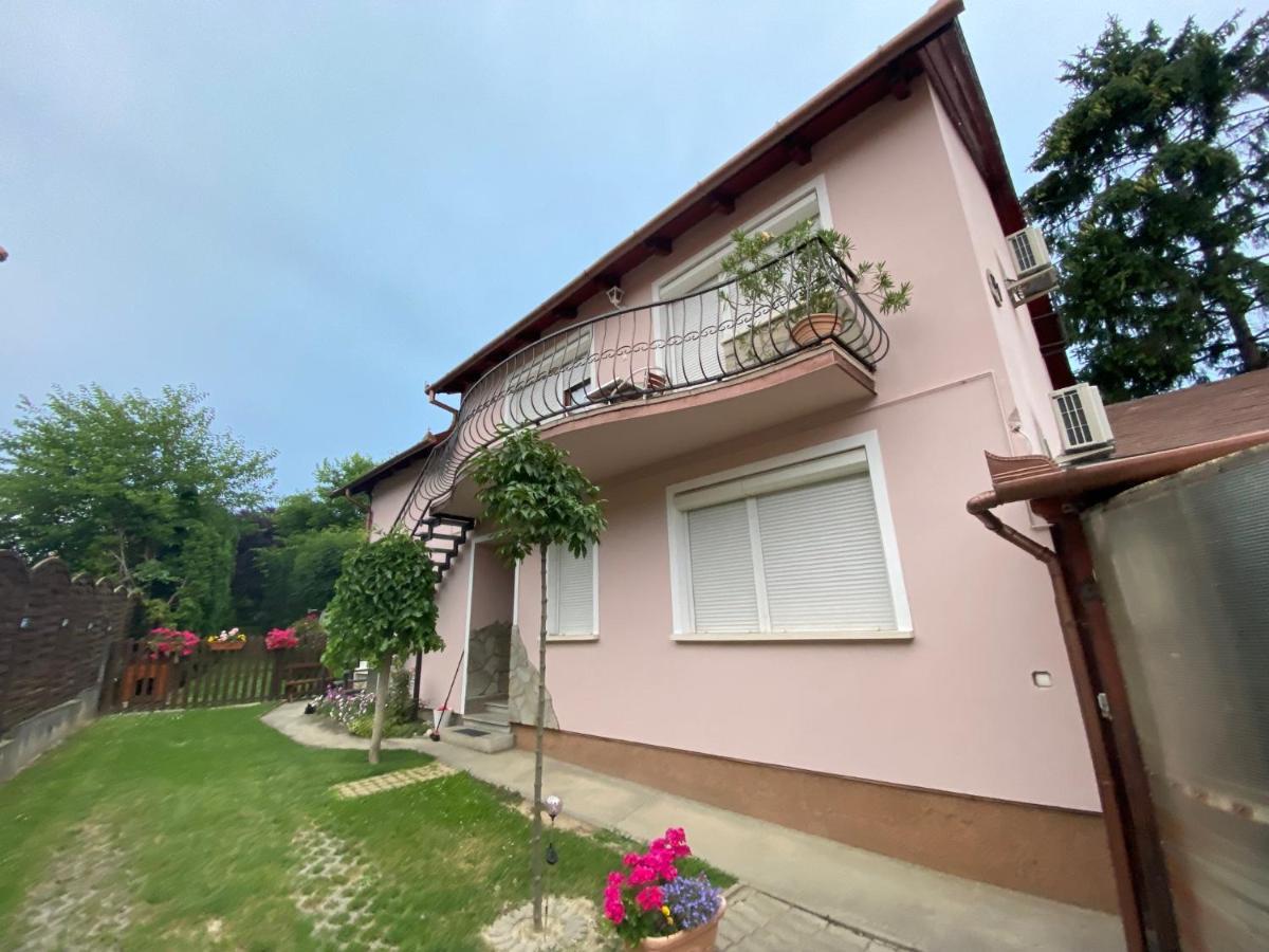 Do-Ti Apartmanhaz Balatonlelle Bagian luar foto