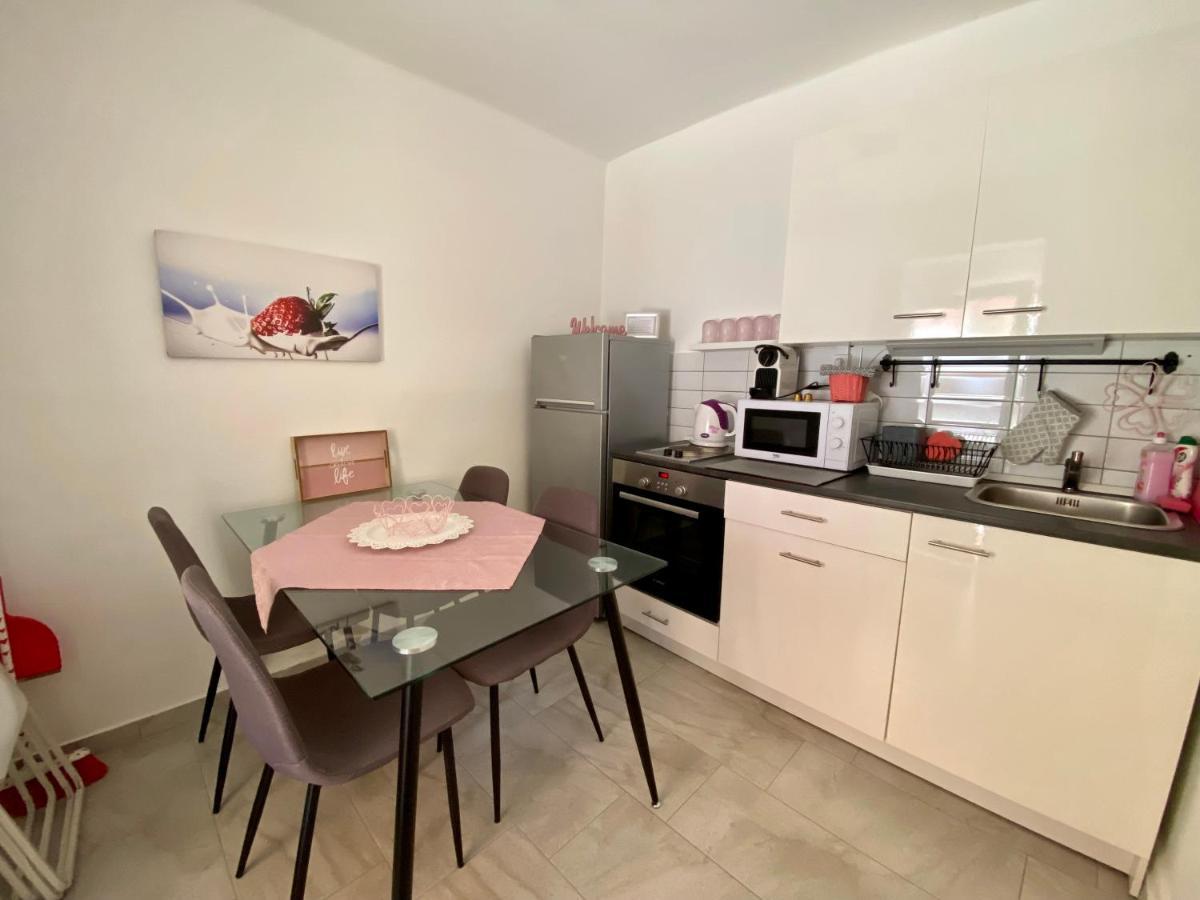 Do-Ti Apartmanhaz Balatonlelle Bagian luar foto